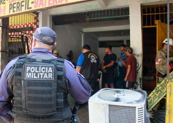 Sucatas clandestinas são autuadas em Manaus