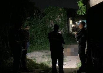 Bandid0s cometem execuçã0 em Manaus e disparam seis vezes no beco