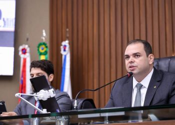 Presidente Roberto Cidade reforça compromisso com a dignidade menstrual e celebra avanço de políticas públicas sobre o tema