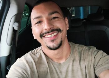 Motorista de app ainda tirou f@ca do peit0 após ser at@cad0 por dupla em Manaus