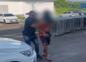 Homem é pr3s0 por tentar m@tar ‘amigo de copo’ dentro de bar no bairro Coroado