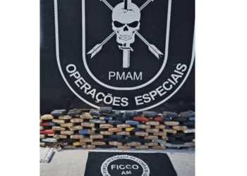 Tr@ficant2 é pr3s0 com 146 kg de dr0ga em estacionamento de supermercado de Manaus