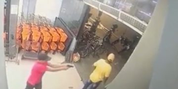 Vídeo mostra sargento da PM escapando de homicídi0 após tir0 falhar