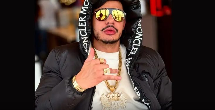 Rapper Hungria está na UTI fazendo hemodiálise após tomar cerveja com metanol