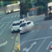 Veja momento em que homens em moto têm as pernas e$mag@das por ônibus em Manaus; vídeo