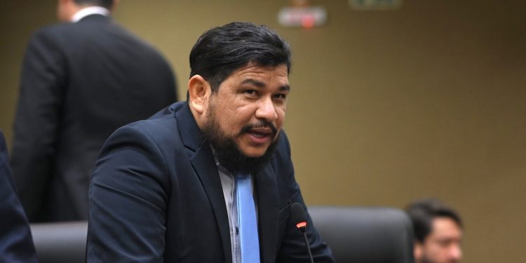 Vereador Rosinaldo Bual é pr3s0 por tráf1co de dr0gas e rachadinha em operação do GAECO