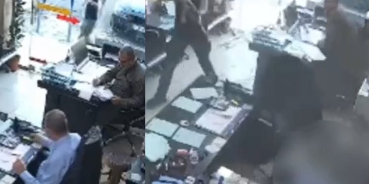 Vídeo: câmera homem sendo fuzilad0 pelo irmão por causa de herança familiar 