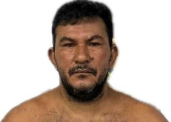 Em Manaus, homem é pres0 por esp@ncar até a m0rte vizinho em discussã0 por bebida na calçada