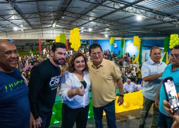 Oposição se levanta em Coari para receber a pré-candidata ao governo Professora Maria do Carmo