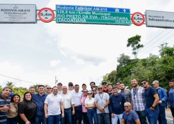 Governo entrega nova AM-010 e reduz pela metade o tempo de viagem até Itacoatiara