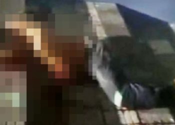 Imagem forte: morador de rua é espancad0 em Manaus e deixado na escada