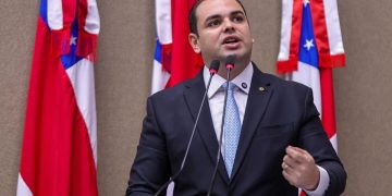 Presidente Roberto Cidade destaca importância da recuperação de trecho da AM-010 para a logística do Médio Amazonas