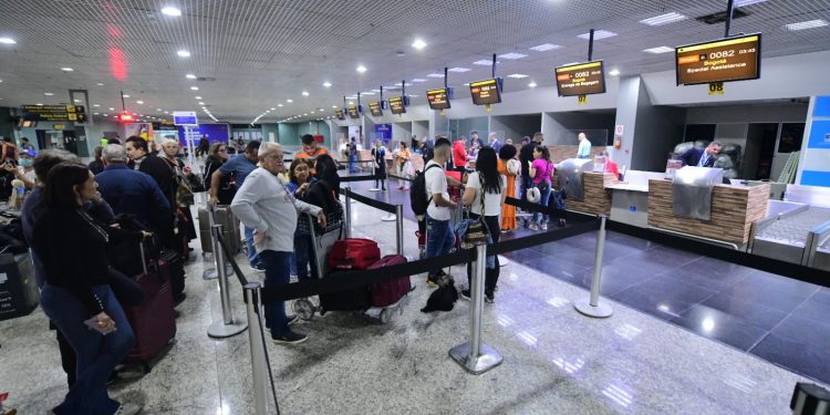 Manaus bate recorde de passageiros no Aeroporto Internacional Eduardo Gomes: 2,5 milhões