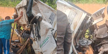 Vídeo: Caminhão é destruíd0 em ac1dent3 grav3 na AM-010 que fica interditada