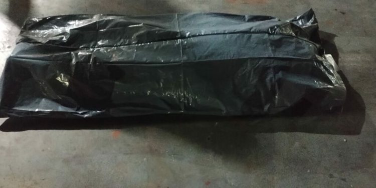 Em flutuante no Tarumã, homem de 39 anos m0rr3 af0gado
