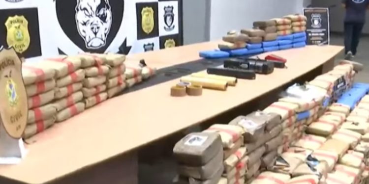 Vídeo: polícia do Amazonas tomba R$ 5,5 milhões em dr0gas reservadas ao Pará
