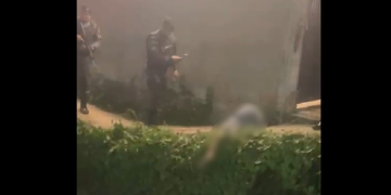 Vídeos mostram ‘Babidi’ ex3cutad0 e jogado em área do ‘Suvaco da Cobra’, no P. 10; veja