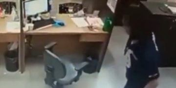 Vídeo: homem é pres0 por colocar espermat0zoide no sorvete da colega de trabalho