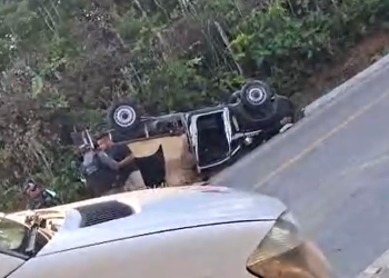 Veja vídeos da viatura do IML cap0tada na BR-174 com cadáver dentro