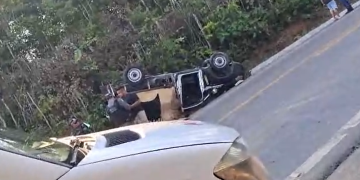 Veja vídeos da viatura do IML cap0tada na BR-174 com cadáver dentro