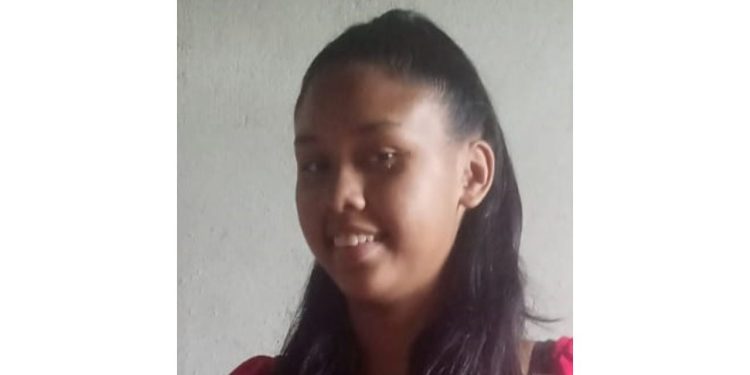Menina de 12 anos some em Manaus e imagem é divulgada para ajudar nas buscas
