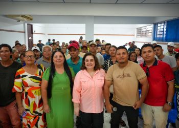 Pré-candidata da direita, Professora Maria do Carmo ganha adesão de diversas frentes de lideranças no Alto Solimões