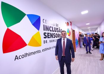 Presidente Roberto Cidade inaugura na Aleam um dos maiores centros de atendimento a pessoas com TEA do país