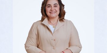 Pesquisa Perspectiva: Professora Maria do Carmo mostra força em Manaus, ultrapassando o atual prefeito, e cresce no interior