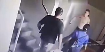 Vídeo: morador ameaça de m0rte os vizinhos dentro de residencial em Manaus 