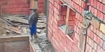Vídeo: homem invade obra no Amazonas e “arreia o barro” na piscina em construção
