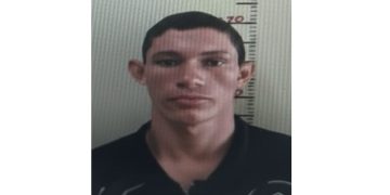 Vulgo ‘Bugiganga’, que tem boca de fumo em Canutama, f0ge antes de ser pr3s0 em operação