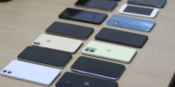 Polícia divulga nomes de 800 proprietários de celulares roubados recuperados no Amazonas; veja