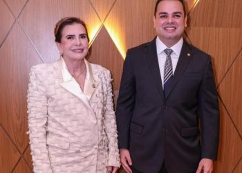 Presidente Roberto Cidade prestigia cerimônia de posse no TCE e exalta contribuição da Corte de Contas ao Amazonas