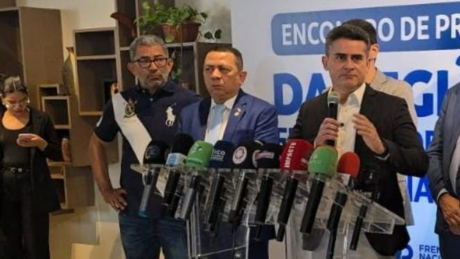 David Almeida convida prefeitos do AM para seminário mas só quatro aparecem