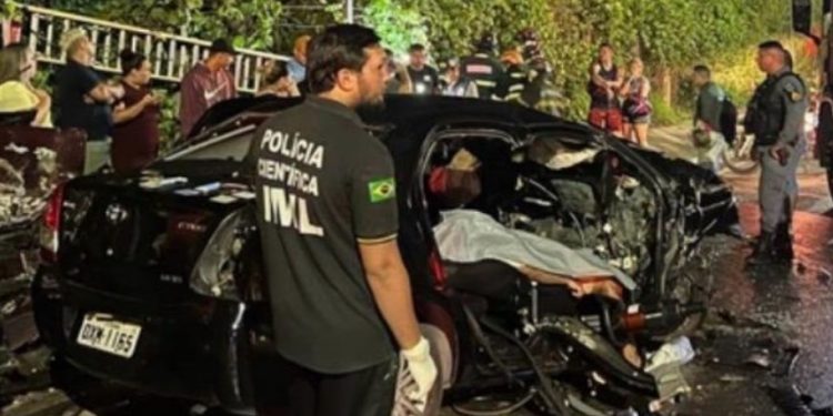 Motorista que invadiu contramão na Oitis e deixou dois m0rtos também m0rre em Manaus