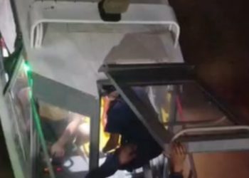 Vídeo muito forte: médicos tentam salvar homem ticado nas pernas em Manicoré