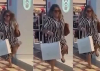 Vídeo: mulher pula com o pé direito no shopping na porta das Havaianas em Manaus 