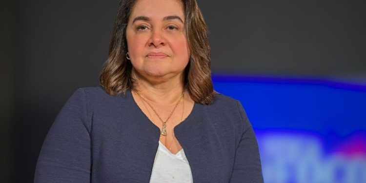 Com segurança e serenidade, Professora Maria do Carmo fala como sua experiência em gestão pode mudar a política no Amazonas
