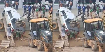 Vídeo: homem tenta embarcar picape no improviso e o pior acontece no Amazonas