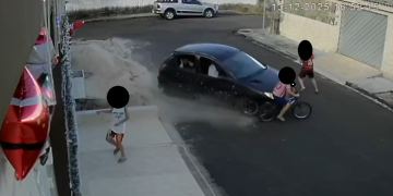 Vídeo: Na Zona Norte, condutor atr0p3la menino em bicicleta enquanto aprendia a dirigir carro