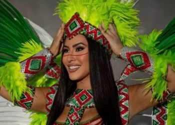 Isabelle anuncia que não seguirá como musa da Grande Rio por lesão no tornozelo