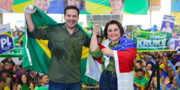 Pesquisa coloca a direita amazonense em destaque, com Capitão Alberto Neto como primeiro voto para o Senado e Professora Maria do Carmo no segundo turno das eleições de 2026