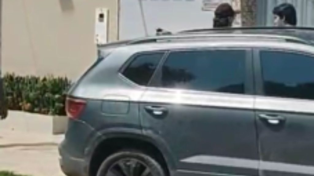 Vídeo: Dupla vestida de gari invade casa e atir4 em empresário em Itacoatiara