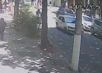 Vídeo: Polícia investiga m0rt3 de idosa atingida por carro conduzido por mulher sem CNH
