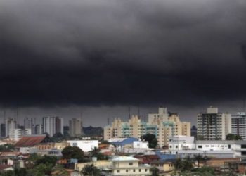 Véspera e dia de Natal devem ser chuvosos em Manaus