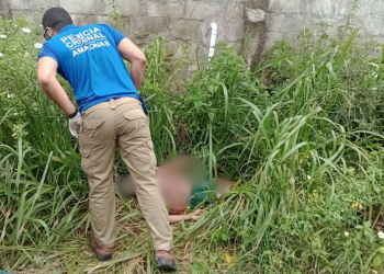 Veja: Homem é m0rt0 por esp@ncament0 e tem o c0rp0 jogado em rua no Santa Etelvina