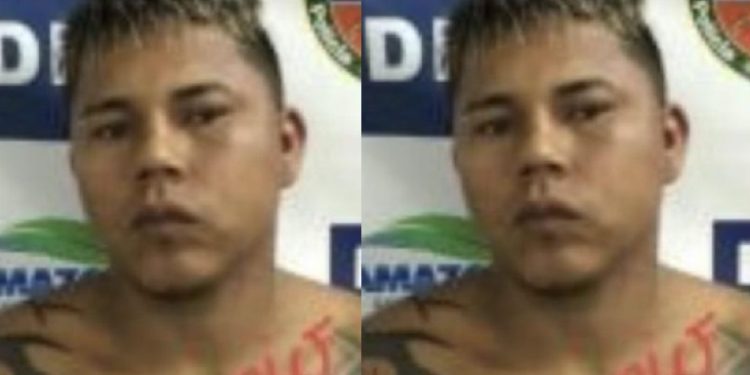 Chefe do Tribunal do CV é pres0 em Manaus e faz cara de malvad0 para a polícia