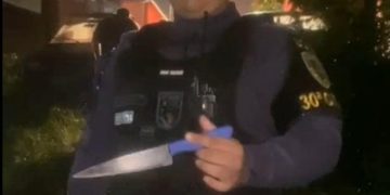 Em acesso de r@iva, mulher tenta m@tar filho de 13 anos após d1scussã0 e acaba pr3sa em Manaus