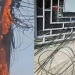 Vídeo: Morador fica ‘ilhado’ após poste pegar fogo em frente da garagem de casa em Manaus