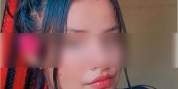 Jovem encontrada desacordada após e$tupr0 luta pela vida em Manaus enquanto agr2ss0r segue livre